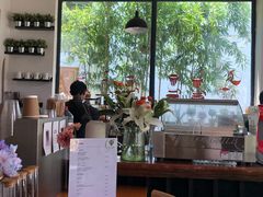 -Cafe In Little Forest