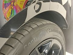 -鲨鱼皮汽车凹陷玻璃修复(静安店)