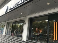 门面-星巴克(宁波东门银泰店)