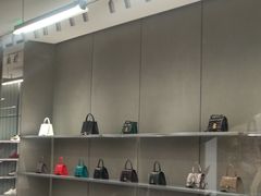 -BALENCIAGA(德基广场店)