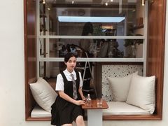 -Line 咖啡(石厦花园店)