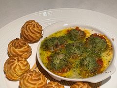 -Mogul Eatery·大亨餐酒馆