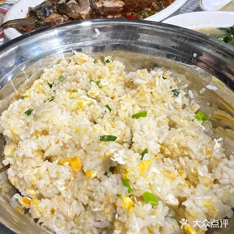 温江公平红烧兔，性价比平民食堂