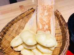 锅边馍馍-有红鸡毛店·川菜(抚琴夜市店)