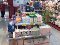-好特卖HotMaxx(杭州滨江宝龙城店)