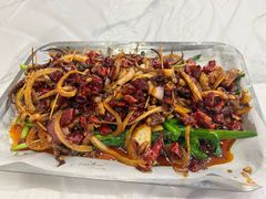 -江城燕子大排档(江汉路步行街店)