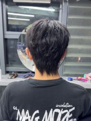 -宫铭烫发染发接发店