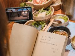 -独食火锅·半米屋台(直营总店)