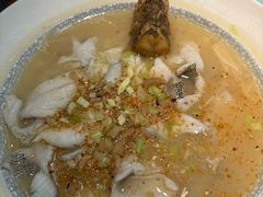 -鱼亨小鲜酸菜鱼(大信店)