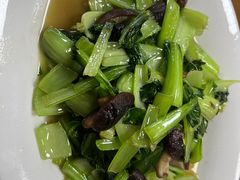 -贾老板缸肉馆(潮韵街店)