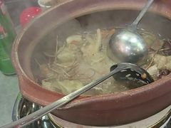 -东记炭炉·海鲜鸡煲(龙华店)
