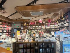 -凤凰国际书城(凤凰广场店)