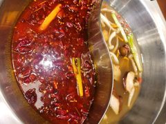 -强盅盅重庆市井火锅店(中央大街店)