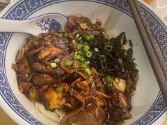 -沪西老弄堂面馆(定西路店)