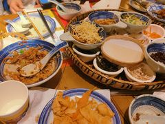 -包整·丝娃娃(一览甲秀楼风景店)