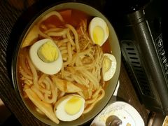 -圣河湾虾饺美食(站前店)