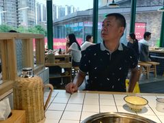 -瓜西西重庆火锅(花溪店)