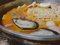 -辛明堂洞韩式芝士年糕火锅(万达店)