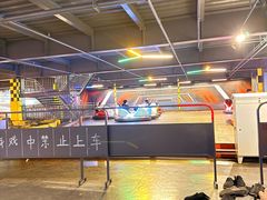 -极限PLAY运动娱乐新世界·团建派对表演休闲馆·室内高空游乐园