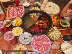 -袁山山重庆火锅(丈八北路店)