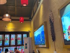 -富正毅三下锅·湘西韵味(天门山索道店)