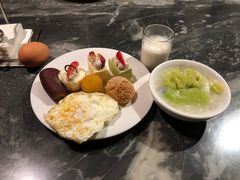 -永恒朗悦酒店(广西大学地铁站大学东路万达广场店)