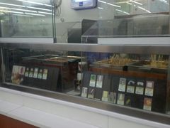 -全家便利店(莲花池东路店)