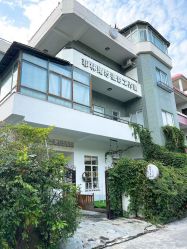 -菲林婚纱摄影工作室