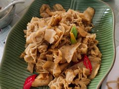 -天天向上素食餐厅(五台山店)
