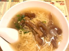 牛腩牛筋面-源记茶餐厅(尖沙咀店)
