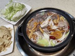 -九寨特色牦牛肉汤锅 羊肉汤锅