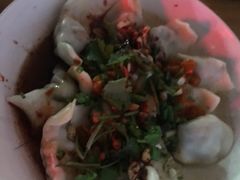 -爆炸头阿姨小四川正宗川味小吃(无任何分店)