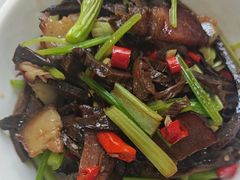 -独一佳老胡湘菜馆(矿山路店)