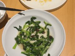 -关东小磨东北菜(上海长风大悦城店)