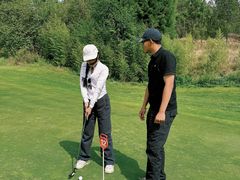 -昆明春城湖畔度假村