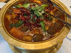 -汗腾格里·风味餐厅(新疆驻京办店)