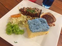 -蝶豆花蓝面条