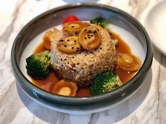 鲍鱼捞饭-粤海喜来登酒店·&More聚驿(天河城店)