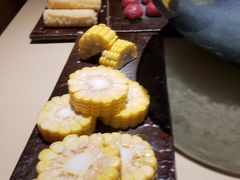 -余欢领鲜火锅(新街口店)