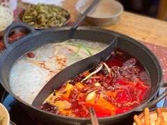 -赵美丽·重庆社区火锅·直营店(火车东站·中豪国际店)