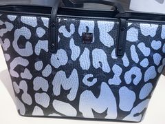-MCM(比斯特上海购物村店)