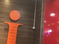 -麦当劳(汉口火车站候车室店)