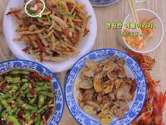 -江城燕子大排档(江汉路步行街店)