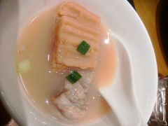 -莲餐厅·湖北菜·潜江小龙虾店(愚园路店)