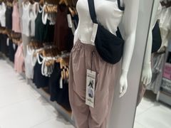 -优衣库(上海金桥国际商业广场店)