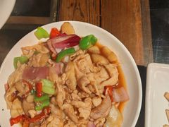 菱角米炒肉-老宅藕香·湖北菜·非遗藕汤·武昌鱼(黄鹤楼景观店)