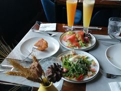 -YUE·6·西式融合餐厅(外滩六号店)
