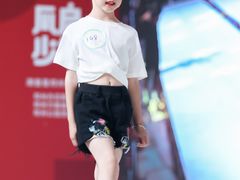 -潮童星少儿模特形体培训(郑州总校)