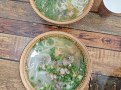 土鸡米线（小碗）-正宗李家土鸡米线店