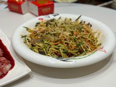 -小柒家第一锹东北菜(城关店)